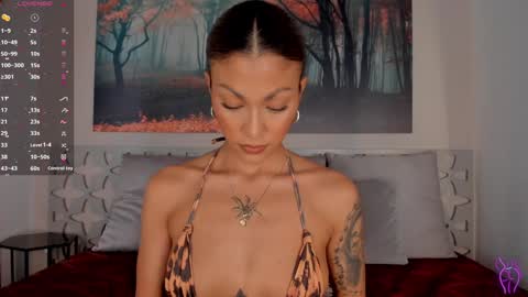 Luna Ruso  online show from 01.26.25