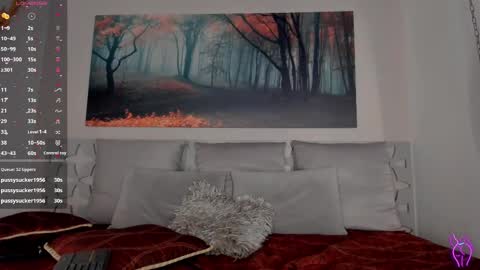 Luna Ruso  online show from 02.14.25