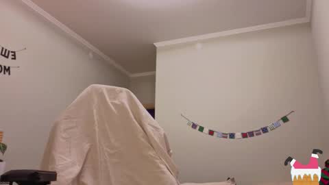 Kate online show from 12.23.25