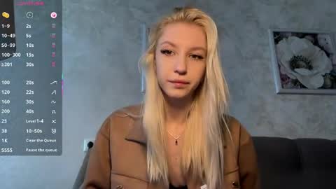 Snapshot of lunawhitex chatting on 06.10.26 Luna online show from 06.10.26