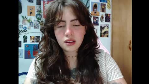 Snapshot of lunita_girl chatting on 03.06.25 xh online show from 03.06.25