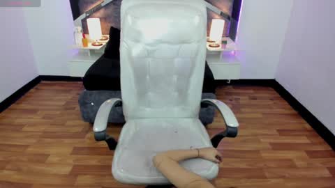  V A L E R I A   online show from 02.06.25