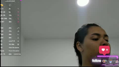 Snapshot of lunna_noir chatting on 05.05.26 lunna_noir online show from 05.05.26