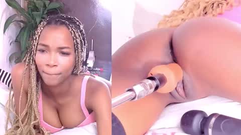 Snapshot of lunna_thomson chatting on 02.12.26 lunna online show from 02.12.26