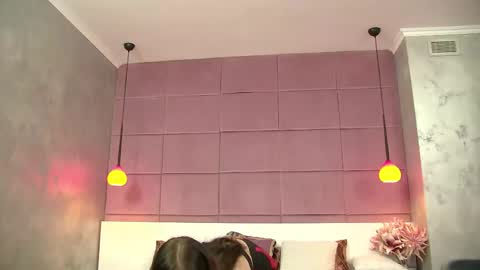 LunnaHayes online show from 05.10.26