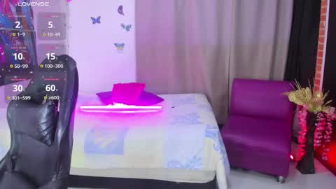 LunoxLili online show from 03.04.26