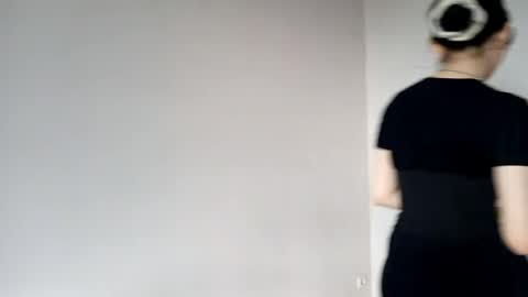 Roxie online show from 04.16.26