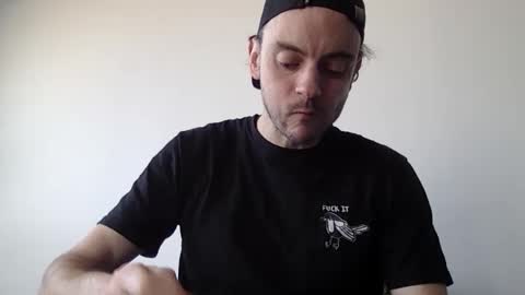 Lupine online show from 03.12.25