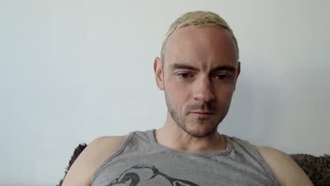 Lupine online show from 09.12.25