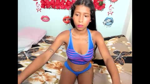 lupita_hot77 online show from 09.15.25