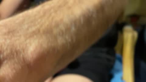 Snapshot of lupushorny chatting on 09.25.25 lupushorny online show from 09.25.25