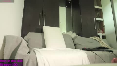 lusciouslipsxx online show from 12.02.25