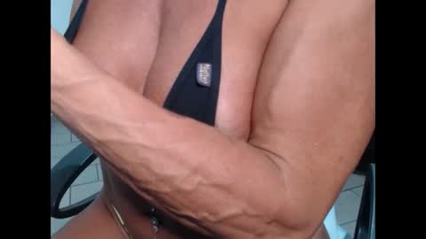 Snapshot of lusexyhot chatting on 09.21.25 lusexyhot online show from 09.21.25