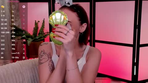 Snapshot of lushcherry chatting on 02.19.26 your sweet Liana online show from 02.19.26