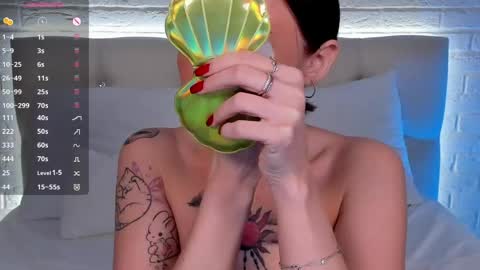 Snapshot of lushcherry chatting on 02.26.26 your sweet Liana online show from 02.26.26