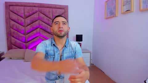 Snapshot of lushian_luna chatting on 02.10.26 Lushian And Luna online show from 02.10.26