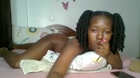 lushlola254 online show from 09.23.25