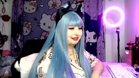 Snapshot of lussyevans_ chatting on 07.25.26 lussyevans_ online show from 07.25.26