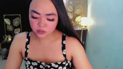 Snapshot of lustfuloffendertrina chatting on 05.08.26 Trina online show from 05.08.26