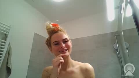 Snapshot of lustlnbalancevh chatting on 11.28.25 lustlnbalancevh online show from 11.28.25