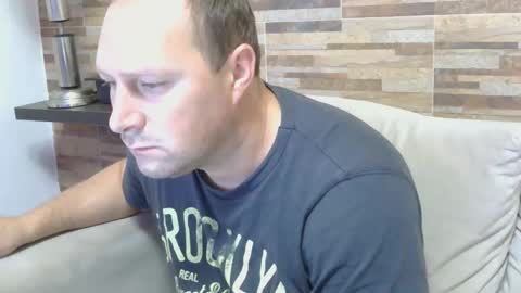 Snapshot of lustonfan chatting on 04.01.26 lustonfan online show from 04.01.26