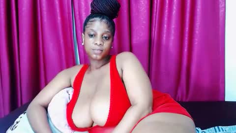 Snapshot of lustydesirex chatting on 09.25.25 lustydesirex online show from 09.25.25