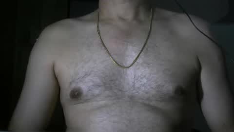 Snapshot of lustyhunk95 chatting on 05.21.26 lustyhunk95 online show from 05.21.26