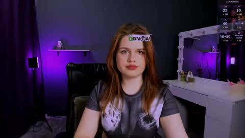 Snapshot of lusy_puff chatting on 03.10.25 lusy_puff online show from 03.10.25