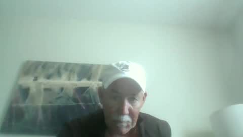 Snapshot of luv269er chatting on 06.13.26 luv269er online show from 06.13.26