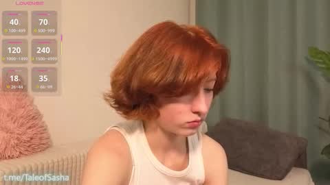 Snapshot of luvenianitschke chatting on 10.16.25 Sasha online show from 10.16.25