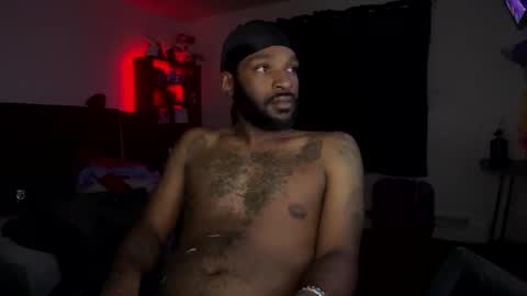 Snapshot of luverboibbc chatting on 03.05.25 luverboi online show from 03.05.25