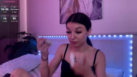 Snapshot of luvlyveronica chatting on 07.09.26 Veronica online show from 07.09.26