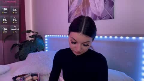 Snapshot of luvlyveronica chatting on 07.14.26 Veronica online show from 07.14.26