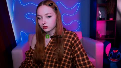 Snapshot of luvmiraya chatting on 05.15.26 luvmiraya online show from 05.15.26