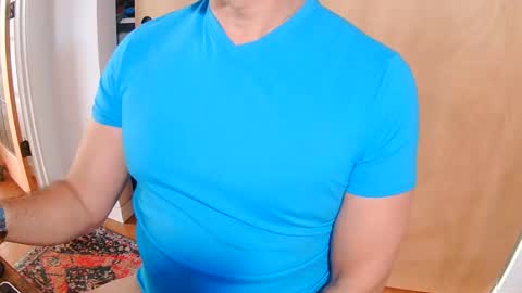 Snapshot of luvzjerkingoff chatting on 02.04.25 luvzjerkingoff online show from 02.04.25