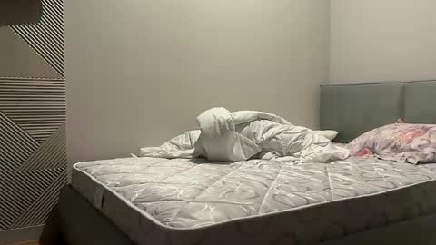 lux_angel online show from 04.16.26