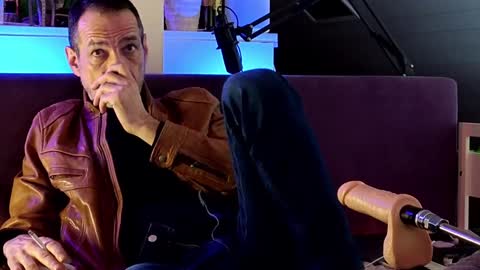 Im a   -  CAMGUY YOU  LIKE to FUCK online show from 12.21.24