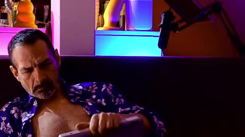 Im a   -  CAMGUY YOU  LIKE to FUCK online show from 12.25.24