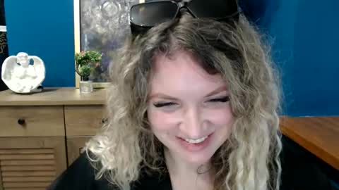 Donna online show from 05.27.26