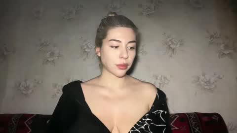 LuxSonyaStar online show from 02.02.26