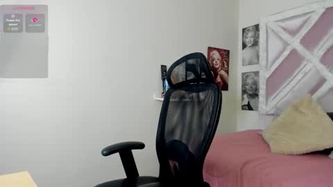 Lux online show from 03.05.26