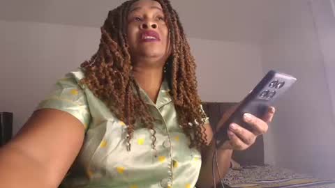 Snapshot of luxy_benet chatting on 07.10.26 Big Benet online show from 07.10.26