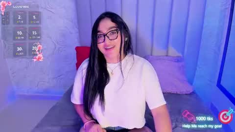 Snapshot of lya_dubois_ chatting on 06.25.26 LYA DUBOIS online show from 06.25.26