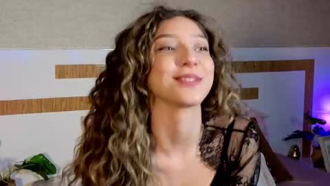 Lya Haven online show from 01.08.26