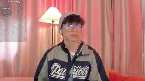 Snapshot of lyan_twink chatting on 07.11.26 Lyan online show from 07.11.26