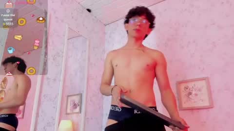Snapshot of lyan_twink chatting on 07.14.26 Lyan online show from 07.14.26