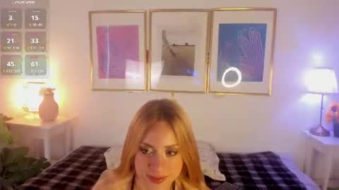 Snapshot of lyana_xz chatting on 07.10.26 LYA online show from 07.10.26
