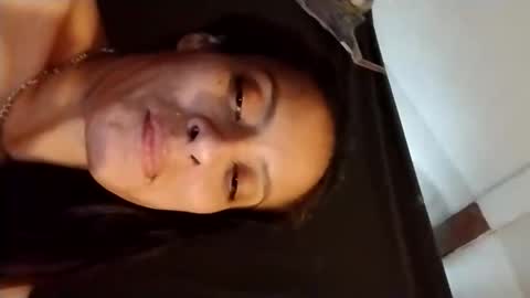 lydiasarch online show from 11.22.25