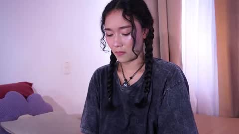 Lyhana Lee online show from 03.24.26