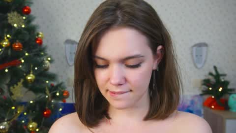 hi im Lyle online show from 12.12.24